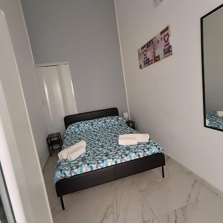 Terrazzo Garibaldi Holiday Home Catania Exterior photo